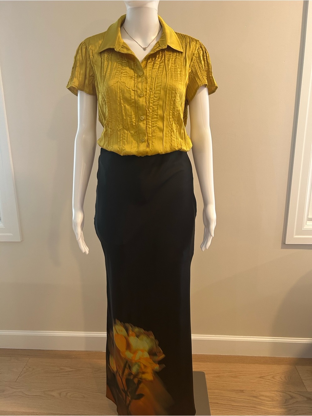 MISA Los Angeles Sierra Skirt

New With Tags